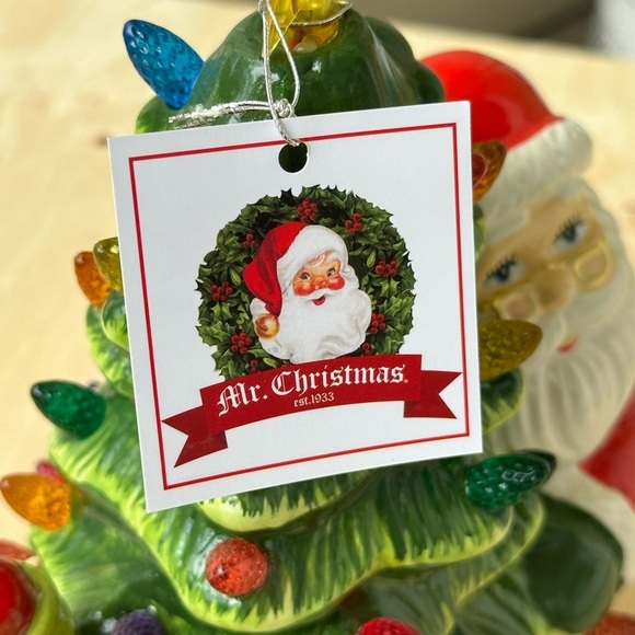 Mr. Christmas
10” Santa & elf Nostalgic Ceramic led lighted Tree NWT - Picture 14 of 15